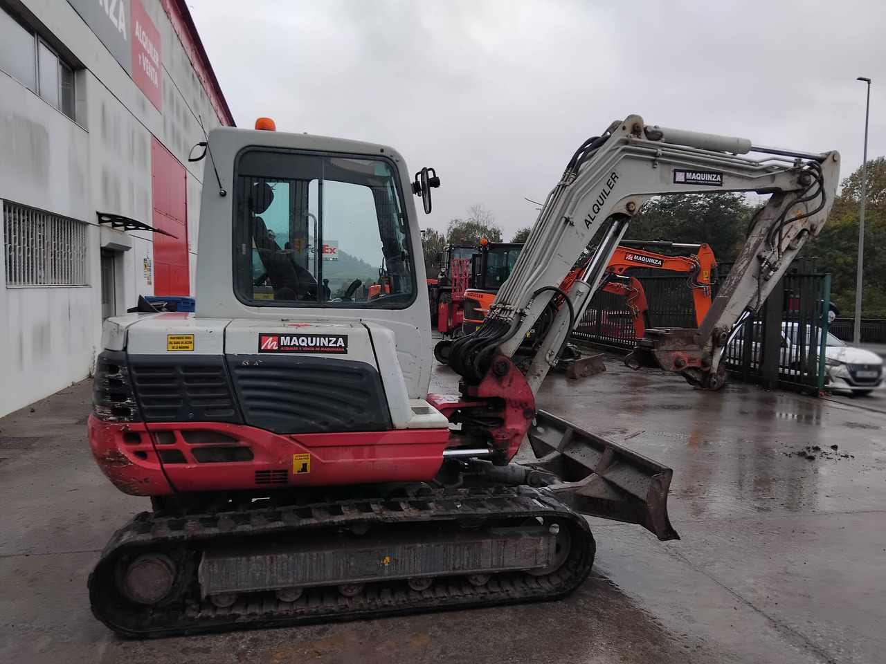 TAKEUCHI TB250 - Minikuormaaja: kuva TAKEUCHI TB250 - Minikuormaaja TAKEUCHI TB250 - Minikuormaaja: kuva TAKEUCHI TB250 - Minikuormaaja