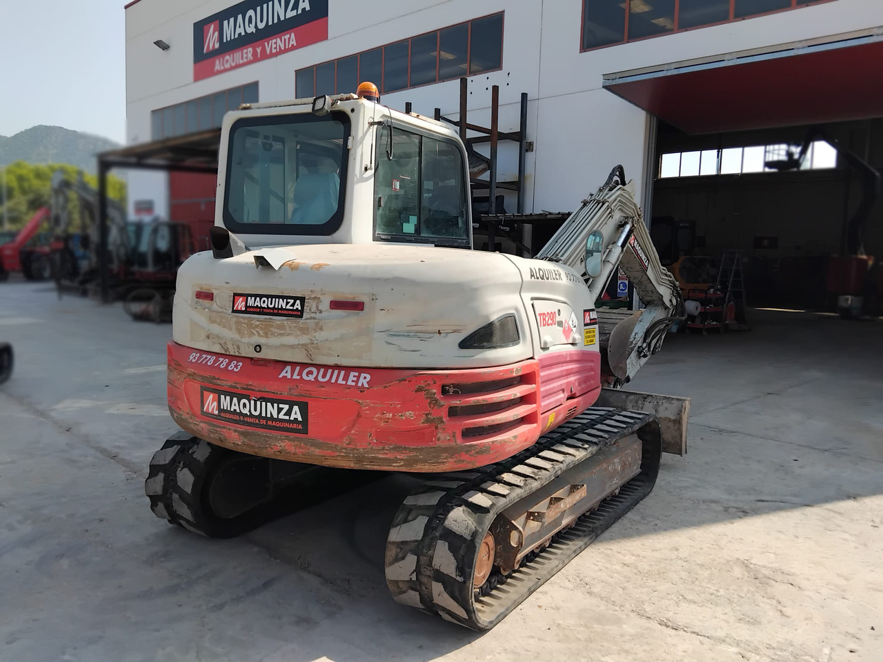 TAKEUCHI TB290 - Minikuormaaja: kuva TAKEUCHI TB290 - Minikuormaaja TAKEUCHI TB290 - Minikuormaaja: kuva TAKEUCHI TB290 - Minikuormaaja