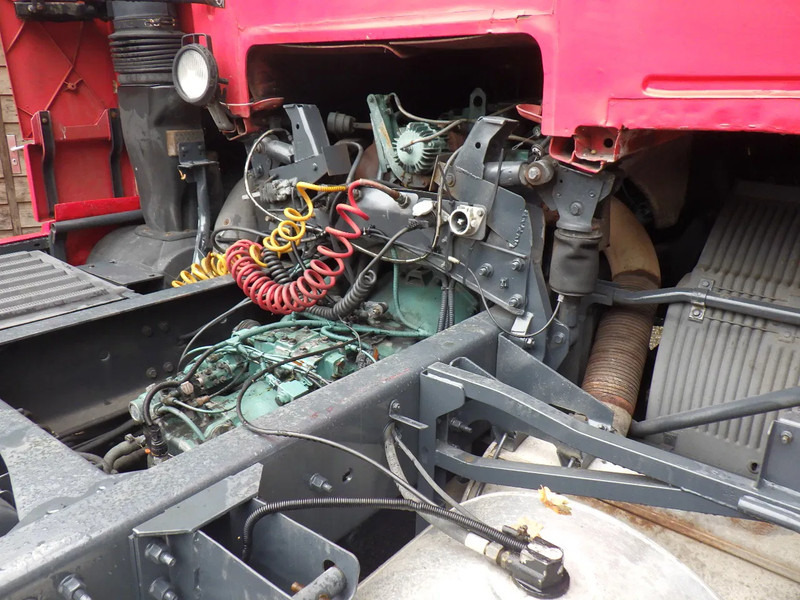 Volvo FH 16.520 Handgeschakeld / Manual - Vetopöytäauto: kuva Volvo FH 16.520 Handgeschakeld / Manual - Vetopöytäauto Volvo FH 16.520 Handgeschakeld / Manual - Vetopöytäauto: kuva Volvo FH 16.520 Handgeschakeld / Manual - Vetopöytäauto