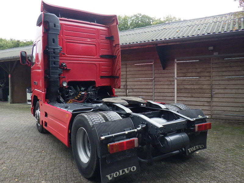 Volvo FH 16.520 Handgeschakeld / Manual - Vetopöytäauto: kuva Volvo FH 16.520 Handgeschakeld / Manual - Vetopöytäauto Volvo FH 16.520 Handgeschakeld / Manual - Vetopöytäauto: kuva Volvo FH 16.520 Handgeschakeld / Manual - Vetopöytäauto