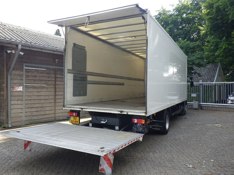 Volvo FL 12 240 Euro 5 EEV/ 6 Cil. - Umpikori kuorma-auto: kuva Volvo FL 12 240 Euro 5 EEV/ 6 Cil. - Umpikori kuorma-auto Volvo FL 12 240 Euro 5 EEV/ 6 Cil. - Umpikori kuorma-auto: kuva Volvo FL 12 240 Euro 5 EEV/ 6 Cil. - Umpikori kuorma-auto