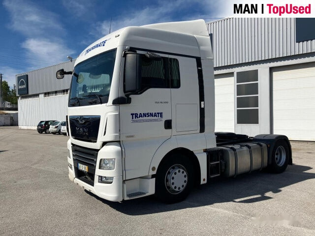 MAN TGX 18.500 4X2 BLS - Vetopöytäauto: kuva MAN TGX 18.500 4X2 BLS - Vetopöytäauto MAN TGX 18.500 4X2 BLS - Vetopöytäauto: kuva MAN TGX 18.500 4X2 BLS - Vetopöytäauto