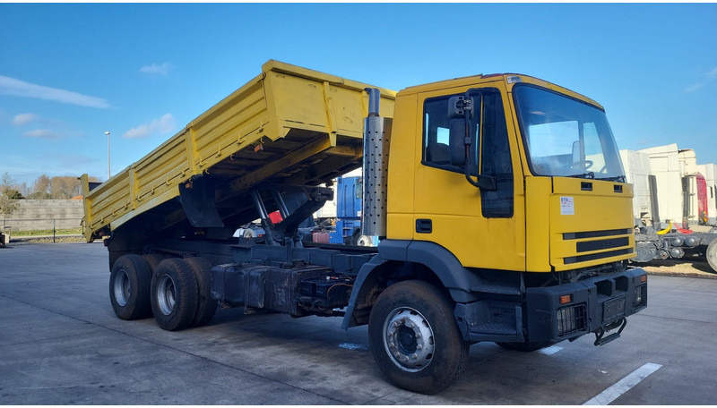 Iveco Eurocargo 260 E 27 (SUSPENSION LAMES / STEEL SUSPENSION / 6X4) - Kippiauto kuorma-auto: kuva Iveco Eurocargo 260 E 27 (SUSPENSION LAMES / STEEL SUSPENSION / 6X4) - Kippiauto kuorma-auto Iveco Eurocargo 260 E 27 (SUSPENSION LAMES / STEEL SUSPENSION / 6X4) - Kippiauto kuorma-auto: kuva Iveco Eurocargo 260 E 27 (SUSPENSION LAMES / STEEL SUSPENSION / 6X4) - Kippiauto kuorma-auto