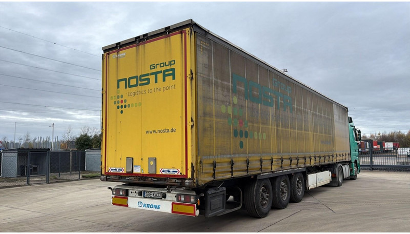 Krone BPW- (BPW AXLES / DISC BRAKES / FREINS DISQUE) - Pressukapellipuoliperävaunu: kuva Krone BPW- (BPW AXLES / DISC BRAKES / FREINS DISQUE) - Pressukapellipuoliperävaunu Krone BPW- (BPW AXLES / DISC BRAKES / FREINS DISQUE) - Pressukapellipuoliperävaunu: kuva Krone BPW- (BPW AXLES / DISC BRAKES / FREINS DISQUE) - Pressukapellipuoliperävaunu