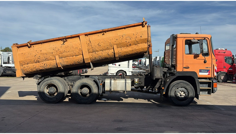 MAN 26.342 (6X4 / BIG AXLE / GRAND PONT) - Kippiauto kuorma-auto: kuva MAN 26.342 (6X4 / BIG AXLE / GRAND PONT) - Kippiauto kuorma-auto MAN 26.342 (6X4 / BIG AXLE / GRAND PONT) - Kippiauto kuorma-auto: kuva MAN 26.342 (6X4 / BIG AXLE / GRAND PONT) - Kippiauto kuorma-auto