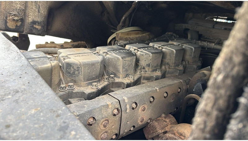 Leasing MAN 41.414 (6 CYLINDER / STEEL SUSP. / LAMES / BIG AXLE / GRAND PONT) MAN 41.414 (6 CYLINDER / STEEL SUSP. / LAMES / BIG AXLE / GRAND PONT): kuva Leasing MAN 41.414 (6 CYLINDER / STEEL SUSP. / LAMES / BIG AXLE / GRAND PONT) MAN 41.414 (6 CYLINDER / STEEL SUSP. / LAMES / BIG AXLE / GRAND PONT)