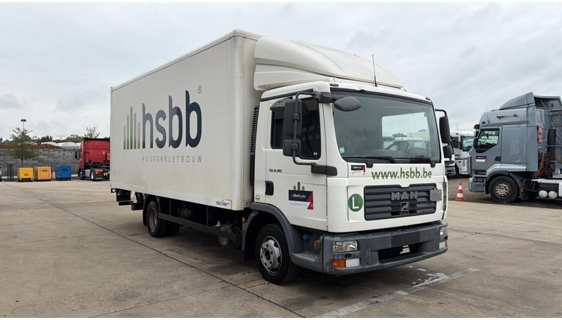 MAN TGL 8.180 (BELGIAN TRUCK / PERFECT CONDITION / MANUAL GEARBOX / LAMES / STEEL SUSP.) - Umpikori kuorma-auto: kuva MAN TGL 8.180 (BELGIAN TRUCK / PERFECT CONDITION / MANUAL GEARBOX / LAMES / STEEL SUSP.) - Umpikori kuorma-auto MAN TGL 8.180 (BELGIAN TRUCK / PERFECT CONDITION / MANUAL GEARBOX / LAMES / STEEL SUSP.) - Umpikori kuorma-auto: kuva MAN TGL 8.180 (BELGIAN TRUCK / PERFECT CONDITION / MANUAL GEARBOX / LAMES / STEEL SUSP.) - Umpikori kuorma-auto