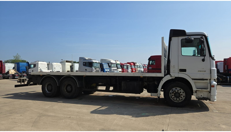 Mercedes-Benz Actros 2636 (6X4 / LAMES / GRAND PONT / MP2 / STEEL SUSP. / BOITE MANUELLE / MANUAL GEARBOX / 9M CHASSIS !!!) - Lava-kuorma-auto: kuva Mercedes-Benz Actros 2636 (6X4 / LAMES / GRAND PONT / MP2 / STEEL SUSP. / BOITE MANUELLE / MANUAL GEARBOX / 9M CHASSIS !!!) - Lava-kuorma-auto Mercedes-Benz Actros 2636 (6X4 / LAMES / GRAND PONT / MP2 / STEEL SUSP. / BOITE MANUELLE / MANUAL GEARBOX / 9M CHASSIS !!!) - Lava-kuorma-auto: kuva Mercedes-Benz Actros 2636 (6X4 / LAMES / GRAND PONT / MP2 / STEEL SUSP. / BOITE MANUELLE / MANUAL GEARBOX / 9M CHASSIS !!!) - Lava-kuorma-auto