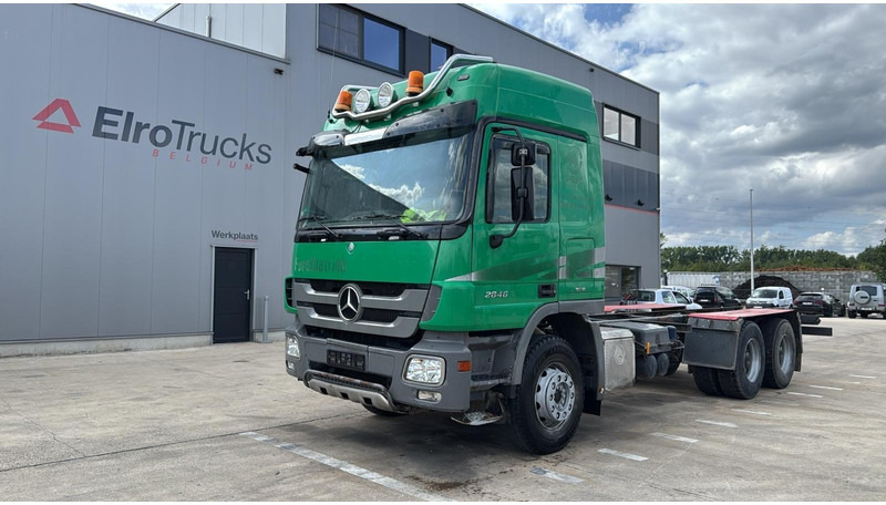 Mercedes-Benz Actros 2646 (LAMES / V6 / GRAND PONT / STEEL SUSP / MP3 / BOITE MANUELLE) - Kuorma-auto alusta: kuva Mercedes-Benz Actros 2646 (LAMES / V6 / GRAND PONT / STEEL SUSP / MP3 / BOITE MANUELLE) - Kuorma-auto alusta Mercedes-Benz Actros 2646 (LAMES / V6 / GRAND PONT / STEEL SUSP / MP3 / BOITE MANUELLE) - Kuorma-auto alusta: kuva Mercedes-Benz Actros 2646 (LAMES / V6 / GRAND PONT / STEEL SUSP / MP3 / BOITE MANUELLE) - Kuorma-auto alusta