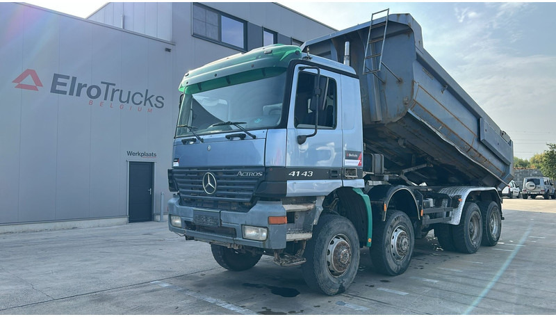 Mercedes-Benz Actros 4143 (8X8 / BOITE MANUELLE / LAMES / GRAND PONT / STEEL SUSP. / BIG AXLE) - Kippiauto kuorma-auto: kuva Mercedes-Benz Actros 4143 (8X8 / BOITE MANUELLE / LAMES / GRAND PONT / STEEL SUSP. / BIG AXLE) - Kippiauto kuorma-auto Mercedes-Benz Actros 4143 (8X8 / BOITE MANUELLE / LAMES / GRAND PONT / STEEL SUSP. / BIG AXLE) - Kippiauto kuorma-auto: kuva Mercedes-Benz Actros 4143 (8X8 / BOITE MANUELLE / LAMES / GRAND PONT / STEEL SUSP. / BIG AXLE) - Kippiauto kuorma-auto