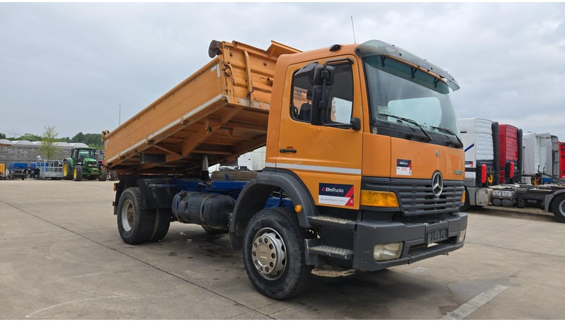 Mercedes-Benz Atego 1928 (PARFAIT ETAT / BOITE MANUELLE / GRAND PONT / LAMES) - Kippiauto kuorma-auto: kuva Mercedes-Benz Atego 1928 (PARFAIT ETAT / BOITE MANUELLE / GRAND PONT / LAMES) - Kippiauto kuorma-auto Mercedes-Benz Atego 1928 (PARFAIT ETAT / BOITE MANUELLE / GRAND PONT / LAMES) - Kippiauto kuorma-auto: kuva Mercedes-Benz Atego 1928 (PARFAIT ETAT / BOITE MANUELLE / GRAND PONT / LAMES) - Kippiauto kuorma-auto