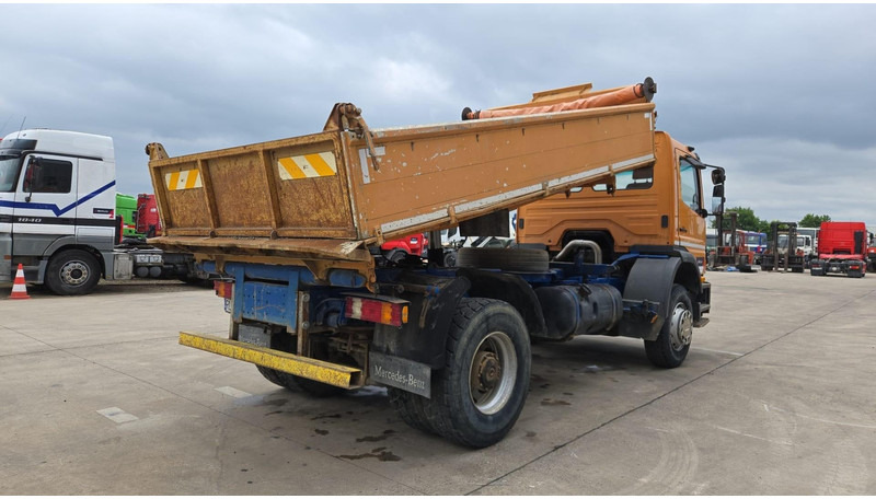 Mercedes-Benz Atego 1928 (PARFAIT ETAT / BOITE MANUELLE / GRAND PONT / LAMES) - Kippiauto kuorma-auto: kuva Mercedes-Benz Atego 1928 (PARFAIT ETAT / BOITE MANUELLE / GRAND PONT / LAMES) - Kippiauto kuorma-auto Mercedes-Benz Atego 1928 (PARFAIT ETAT / BOITE MANUELLE / GRAND PONT / LAMES) - Kippiauto kuorma-auto: kuva Mercedes-Benz Atego 1928 (PARFAIT ETAT / BOITE MANUELLE / GRAND PONT / LAMES) - Kippiauto kuorma-auto