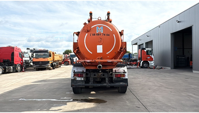 Mercedes-Benz Atego 2528 (14500L / LAMES DEVANT / 6X2 / BOITE MANUELLE) - Puhtaanpitoauto: kuva Mercedes-Benz Atego 2528 (14500L / LAMES DEVANT / 6X2 / BOITE MANUELLE) - Puhtaanpitoauto Mercedes-Benz Atego 2528 (14500L / LAMES DEVANT / 6X2 / BOITE MANUELLE) - Puhtaanpitoauto: kuva Mercedes-Benz Atego 2528 (14500L / LAMES DEVANT / 6X2 / BOITE MANUELLE) - Puhtaanpitoauto