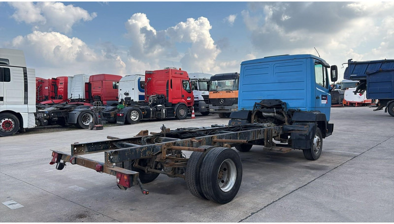 Mercedes-Benz SK 914 (EURO 2 / CHASSIS) - Kuorma-auto alusta: kuva Mercedes-Benz SK 914 (EURO 2 / CHASSIS) - Kuorma-auto alusta Mercedes-Benz SK 914 (EURO 2 / CHASSIS) - Kuorma-auto alusta: kuva Mercedes-Benz SK 914 (EURO 2 / CHASSIS) - Kuorma-auto alusta