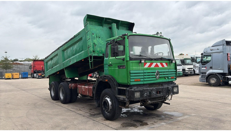 Renault G 300 MAXTER (GRAND PONT / POMPE MANUELLE / 6X4) - Kippiauto kuorma-auto: kuva Renault G 300 MAXTER (GRAND PONT / POMPE MANUELLE / 6X4) - Kippiauto kuorma-auto Renault G 300 MAXTER (GRAND PONT / POMPE MANUELLE / 6X4) - Kippiauto kuorma-auto: kuva Renault G 300 MAXTER (GRAND PONT / POMPE MANUELLE / 6X4) - Kippiauto kuorma-auto