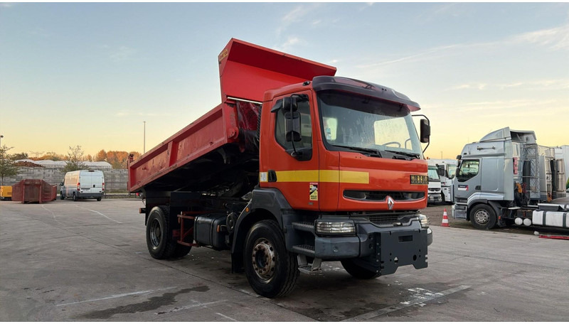 Renault KERAX 340 (POMPE MANUELLE / MANUAL PUMP / STEEL SUSP. / LAMES / GRAND PONT/ PARFAIT ETAT) - Kippiauto kuorma-auto: kuva Renault KERAX 340 (POMPE MANUELLE / MANUAL PUMP / STEEL SUSP. / LAMES / GRAND PONT/ PARFAIT ETAT) - Kippiauto kuorma-auto Renault KERAX 340 (POMPE MANUELLE / MANUAL PUMP / STEEL SUSP. / LAMES / GRAND PONT/ PARFAIT ETAT) - Kippiauto kuorma-auto: kuva Renault KERAX 340 (POMPE MANUELLE / MANUAL PUMP / STEEL SUSP. / LAMES / GRAND PONT/ PARFAIT ETAT) - Kippiauto kuorma-auto