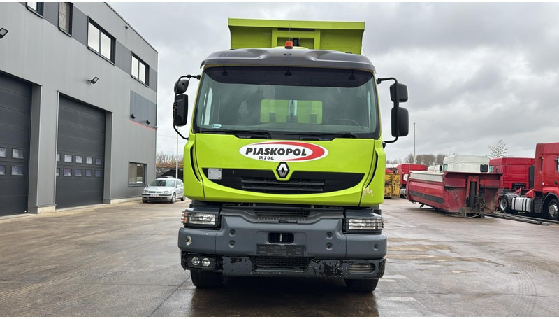 Renault KERAX 420 (10X4 / 43 TONNES !! / LAMES / GRAND PONT / STEEL SUSP. / MANUAL GEARBOX / BOITE MANUELLE) - Kippiauto kuorma-auto: kuva Renault KERAX 420 (10X4 / 43 TONNES !! / LAMES / GRAND PONT / STEEL SUSP. / MANUAL GEARBOX / BOITE MANUELLE) - Kippiauto kuorma-auto Renault KERAX 420 (10X4 / 43 TONNES !! / LAMES / GRAND PONT / STEEL SUSP. / MANUAL GEARBOX / BOITE MANUELLE) - Kippiauto kuorma-auto: kuva Renault KERAX 420 (10X4 / 43 TONNES !! / LAMES / GRAND PONT / STEEL SUSP. / MANUAL GEARBOX / BOITE MANUELLE) - Kippiauto kuorma-auto