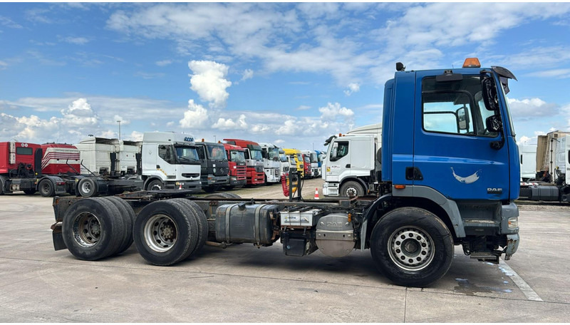 DAF CF 85.410 (BELGIAN TRUCK / HOOK / 10 TYRES) - Vetopöytäauto: kuva DAF CF 85.410 (BELGIAN TRUCK / HOOK / 10 TYRES) - Vetopöytäauto DAF CF 85.410 (BELGIAN TRUCK / HOOK / 10 TYRES) - Vetopöytäauto: kuva DAF CF 85.410 (BELGIAN TRUCK / HOOK / 10 TYRES) - Vetopöytäauto