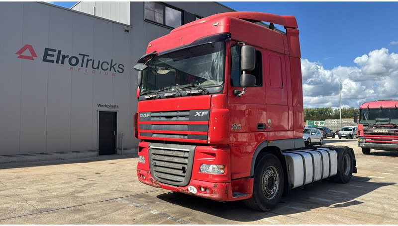 DAF XF 105.410 (BOITE MANUELLE / MANUAL GEARBOX) - Vetopöytäauto: kuva DAF XF 105.410 (BOITE MANUELLE / MANUAL GEARBOX) - Vetopöytäauto DAF XF 105.410 (BOITE MANUELLE / MANUAL GEARBOX) - Vetopöytäauto: kuva DAF XF 105.410 (BOITE MANUELLE / MANUAL GEARBOX) - Vetopöytäauto