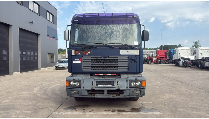 MAN 26.314 (MANUAL PUMP / MANUAL GEARBOX / 6X2) - Vetopöytäauto: kuva MAN 26.314 (MANUAL PUMP / MANUAL GEARBOX / 6X2) - Vetopöytäauto MAN 26.314 (MANUAL PUMP / MANUAL GEARBOX / 6X2) - Vetopöytäauto: kuva MAN 26.314 (MANUAL PUMP / MANUAL GEARBOX / 6X2) - Vetopöytäauto