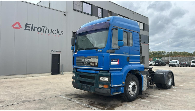 MAN TGA 18.390 (RETARDER / GOOD CONDITION) - Vetopöytäauto: kuva MAN TGA 18.390 (RETARDER / GOOD CONDITION) - Vetopöytäauto MAN TGA 18.390 (RETARDER / GOOD CONDITION) - Vetopöytäauto: kuva MAN TGA 18.390 (RETARDER / GOOD CONDITION) - Vetopöytäauto