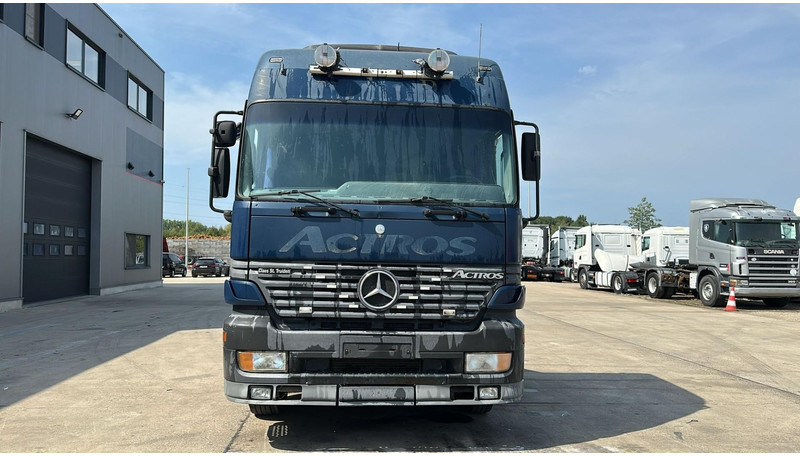 Mercedes-Benz Actros 1835 (EPS / V6 / 3 PEDALES / MP1 / PTO) - Vetopöytäauto: kuva Mercedes-Benz Actros 1835 (EPS / V6 / 3 PEDALES / MP1 / PTO) - Vetopöytäauto Mercedes-Benz Actros 1835 (EPS / V6 / 3 PEDALES / MP1 / PTO) - Vetopöytäauto: kuva Mercedes-Benz Actros 1835 (EPS / V6 / 3 PEDALES / MP1 / PTO) - Vetopöytäauto