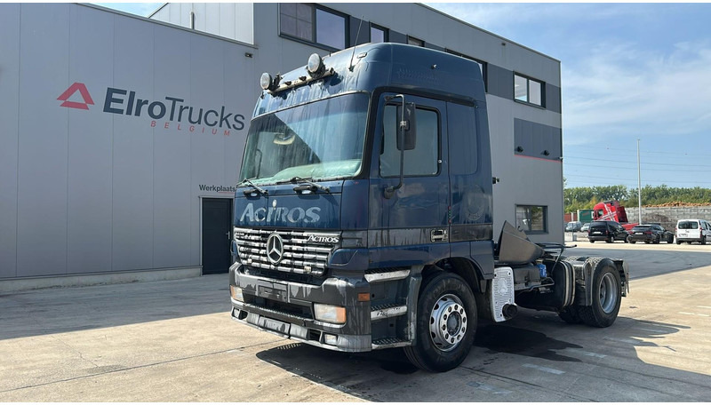 Mercedes-Benz Actros 1835 (EPS / V6 / 3 PEDALES / MP1 / PTO) - Vetopöytäauto: kuva Mercedes-Benz Actros 1835 (EPS / V6 / 3 PEDALES / MP1 / PTO) - Vetopöytäauto Mercedes-Benz Actros 1835 (EPS / V6 / 3 PEDALES / MP1 / PTO) - Vetopöytäauto: kuva Mercedes-Benz Actros 1835 (EPS / V6 / 3 PEDALES / MP1 / PTO) - Vetopöytäauto