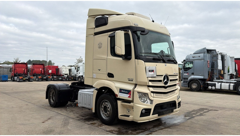 Mercedes-Benz Actros 1845 (PERFECT CONDITION / EURO 5) - Vetopöytäauto: kuva Mercedes-Benz Actros 1845 (PERFECT CONDITION / EURO 5) - Vetopöytäauto Mercedes-Benz Actros 1845 (PERFECT CONDITION / EURO 5) - Vetopöytäauto: kuva Mercedes-Benz Actros 1845 (PERFECT CONDITION / EURO 5) - Vetopöytäauto