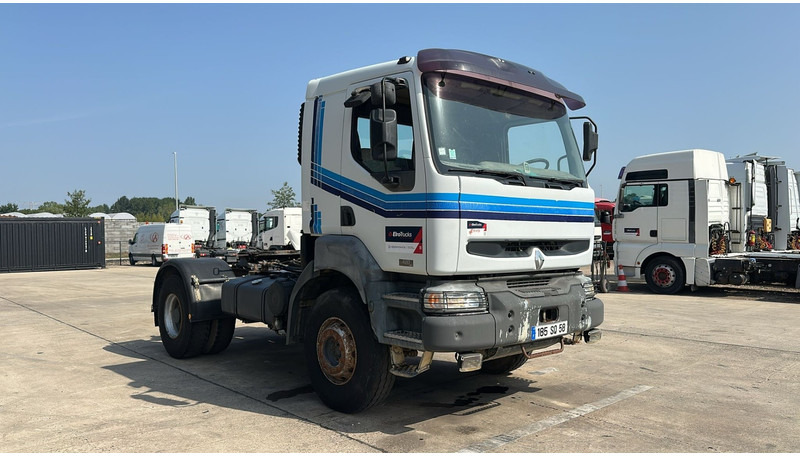 Renault KERAX 420 (SUSPENSION LAMES / BOITE MANUELLE / FRANCAIS / GRAND PONT / PARFAIT ETAT !!!) - Vetopöytäauto: kuva Renault KERAX 420 (SUSPENSION LAMES / BOITE MANUELLE / FRANCAIS / GRAND PONT / PARFAIT ETAT !!!) - Vetopöytäauto Renault KERAX 420 (SUSPENSION LAMES / BOITE MANUELLE / FRANCAIS / GRAND PONT / PARFAIT ETAT !!!) - Vetopöytäauto: kuva Renault KERAX 420 (SUSPENSION LAMES / BOITE MANUELLE / FRANCAIS / GRAND PONT / PARFAIT ETAT !!!) - Vetopöytäauto