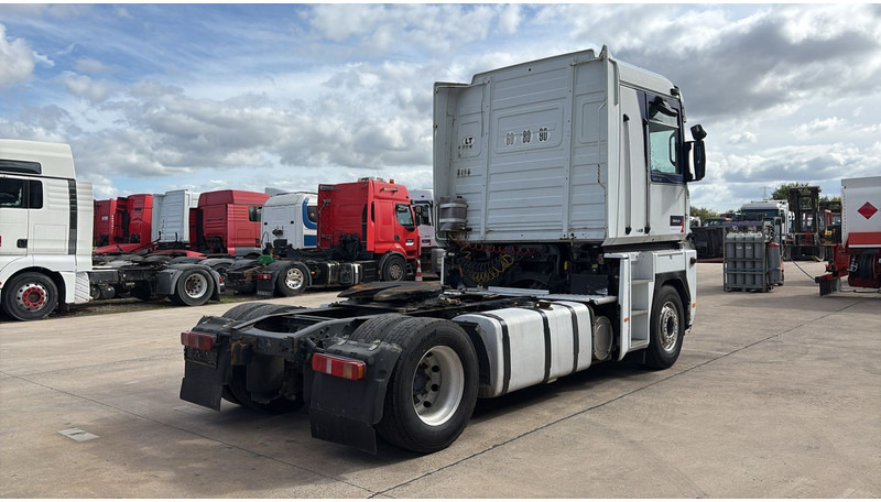 Renault Magnum 440 (BOITE MANUELLE / MANUAL GEARBOX) - Vetopöytäauto: kuva Renault Magnum 440 (BOITE MANUELLE / MANUAL GEARBOX) - Vetopöytäauto Renault Magnum 440 (BOITE MANUELLE / MANUAL GEARBOX) - Vetopöytäauto: kuva Renault Magnum 440 (BOITE MANUELLE / MANUAL GEARBOX) - Vetopöytäauto