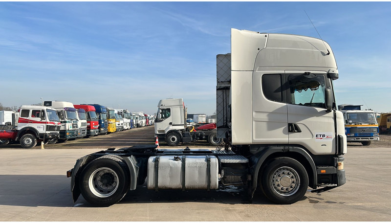Scania 124-420 Topline (MANUAL GEARBOX / BOITE MANUELLE) - Vetopöytäauto: kuva Scania 124-420 Topline (MANUAL GEARBOX / BOITE MANUELLE) - Vetopöytäauto Scania 124-420 Topline (MANUAL GEARBOX / BOITE MANUELLE) - Vetopöytäauto: kuva Scania 124-420 Topline (MANUAL GEARBOX / BOITE MANUELLE) - Vetopöytäauto
