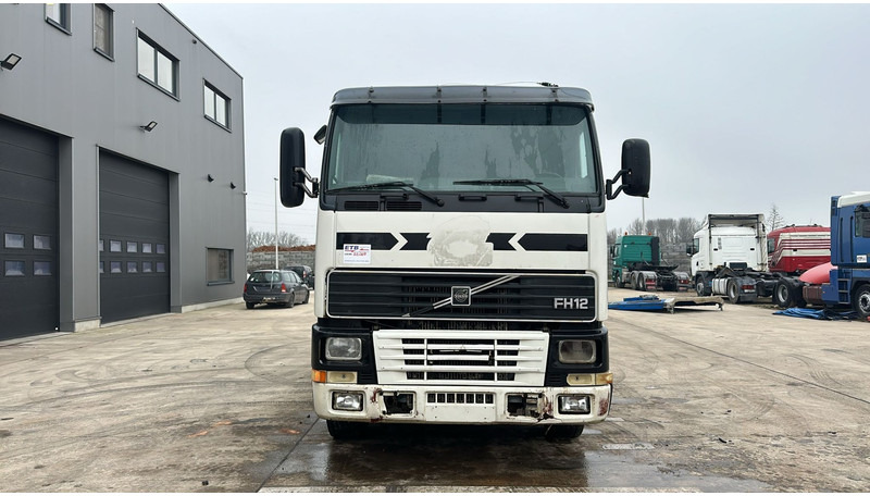 Volvo FH 12.420 (6X4 / BOITE MANUELLE / MANUAL GEARBOX / EURO 2) - Lava-kuorma-auto: kuva Volvo FH 12.420 (6X4 / BOITE MANUELLE / MANUAL GEARBOX / EURO 2) - Lava-kuorma-auto Volvo FH 12.420 (6X4 / BOITE MANUELLE / MANUAL GEARBOX / EURO 2) - Lava-kuorma-auto: kuva Volvo FH 12.420 (6X4 / BOITE MANUELLE / MANUAL GEARBOX / EURO 2) - Lava-kuorma-auto