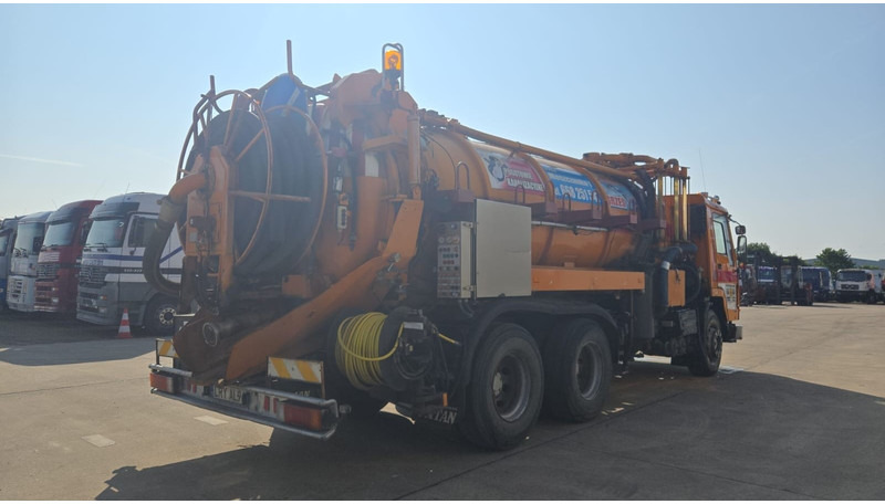 Volvo FL 10 - 320 (10500L + 1500L / 10 TYRES FULL STEEL / HIGH PRESSURE + VACUUM / POMPE MANUELLE / MANUAL PUMP) - Puhtaanpitoauto: kuva Volvo FL 10 - 320 (10500L + 1500L / 10 TYRES FULL STEEL / HIGH PRESSURE + VACUUM / POMPE MANUELLE / MANUAL PUMP) - Puhtaanpitoauto Volvo FL 10 - 320 (10500L + 1500L / 10 TYRES FULL STEEL / HIGH PRESSURE + VACUUM / POMPE MANUELLE / MANUAL PUMP) - Puhtaanpitoauto: kuva Volvo FL 10 - 320 (10500L + 1500L / 10 TYRES FULL STEEL / HIGH PRESSURE + VACUUM / POMPE MANUELLE / MANUAL PUMP) - Puhtaanpitoauto