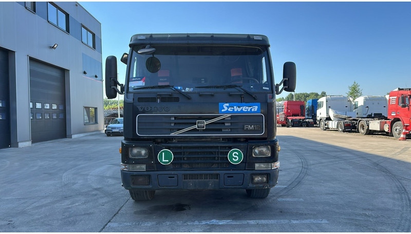 Volvo FM 12 - 380 (FULL STEEL SUSP. / SUSP. LAMES / CHASSIS LONGUE / 10 TYRES / TRES BONNE ETAT) - Kuorma-auto alusta: kuva Volvo FM 12 - 380 (FULL STEEL SUSP. / SUSP. LAMES / CHASSIS LONGUE / 10 TYRES / TRES BONNE ETAT) - Kuorma-auto alusta Volvo FM 12 - 380 (FULL STEEL SUSP. / SUSP. LAMES / CHASSIS LONGUE / 10 TYRES / TRES BONNE ETAT) - Kuorma-auto alusta: kuva Volvo FM 12 - 380 (FULL STEEL SUSP. / SUSP. LAMES / CHASSIS LONGUE / 10 TYRES / TRES BONNE ETAT) - Kuorma-auto alusta