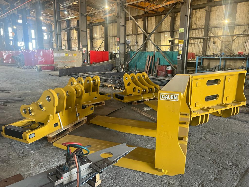 CATERPILLAR 988 Marble Attachments - Haarukka - Pyöräkuormaaja: kuva CATERPILLAR 988 Marble Attachments - Haarukka - Pyöräkuormaaja CATERPILLAR 988 Marble Attachments - Haarukka - Pyöräkuormaaja: kuva CATERPILLAR 988 Marble Attachments - Haarukka - Pyöräkuormaaja