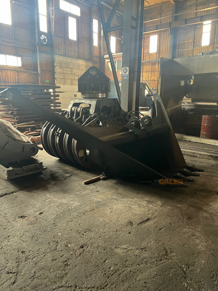 Hitachi ZX300 V-Type Bucket - Kaivinkoneen kauha - Telakaivukone: kuva Hitachi ZX300 V-Type Bucket - Kaivinkoneen kauha - Telakaivukone Hitachi ZX300 V-Type Bucket - Kaivinkoneen kauha - Telakaivukone: kuva Hitachi ZX300 V-Type Bucket - Kaivinkoneen kauha - Telakaivukone