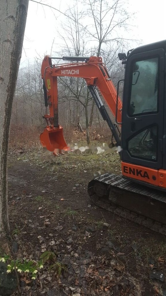 Hitachi ZX48 - Kaivinkoneen kauha: kuva Hitachi ZX48 - Kaivinkoneen kauha Hitachi ZX48 - Kaivinkoneen kauha: kuva Hitachi ZX48 - Kaivinkoneen kauha