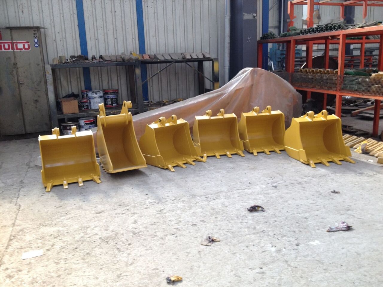 Yanmar BUCKETS - Kaivinkoneen kauha: kuva Yanmar BUCKETS - Kaivinkoneen kauha Yanmar BUCKETS - Kaivinkoneen kauha: kuva Yanmar BUCKETS - Kaivinkoneen kauha