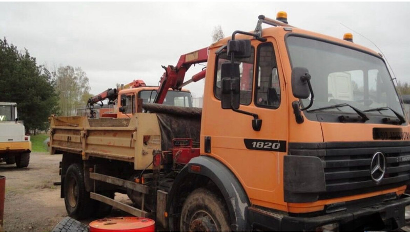 Mercedes-Benz 1820 - Kippiauto kuorma-auto, Nosturiauto: kuva Mercedes-Benz 1820 - Kippiauto kuorma-auto, Nosturiauto Mercedes-Benz 1820 - Kippiauto kuorma-auto, Nosturiauto: kuva Mercedes-Benz 1820 - Kippiauto kuorma-auto, Nosturiauto