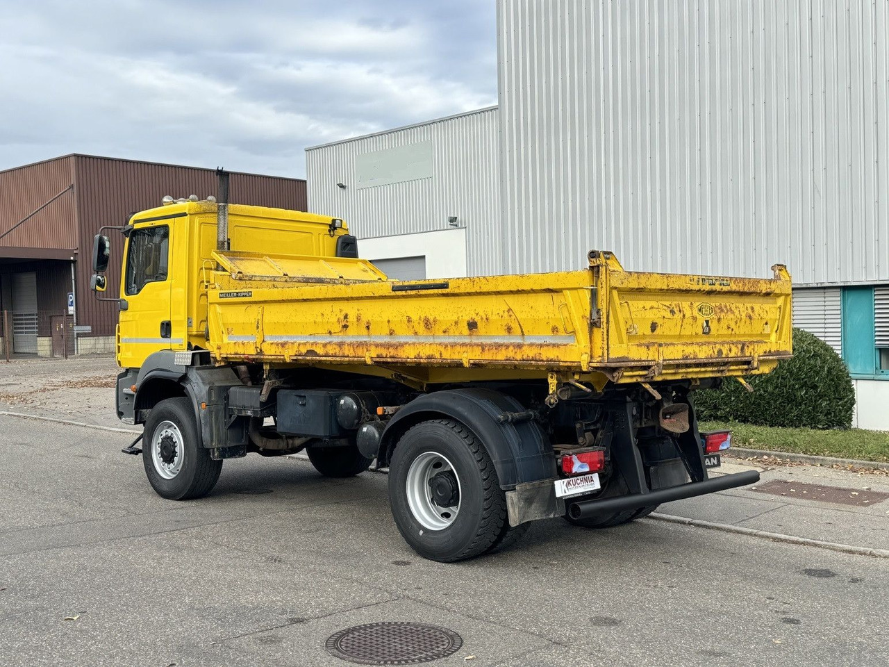 MAN TGM 18.340 4x4 ALLRAD MEILLER 3-S Kipper AHK - Kippiauto kuorma-auto: kuva MAN TGM 18.340 4x4 ALLRAD MEILLER 3-S Kipper AHK - Kippiauto kuorma-auto MAN TGM 18.340 4x4 ALLRAD MEILLER 3-S Kipper AHK - Kippiauto kuorma-auto: kuva MAN TGM 18.340 4x4 ALLRAD MEILLER 3-S Kipper AHK - Kippiauto kuorma-auto