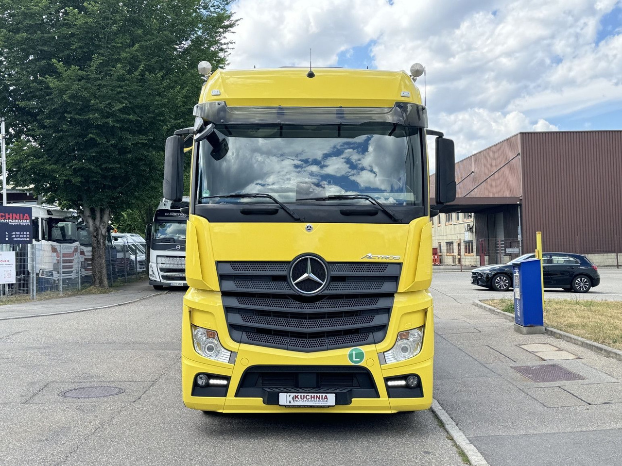 Mercedes-Benz Actros 1848 LL Gr.Haus AWL-Möbelkoffer uLBW - Umpikori kuorma-auto: kuva Mercedes-Benz Actros 1848 LL Gr.Haus AWL-Möbelkoffer uLBW - Umpikori kuorma-auto Mercedes-Benz Actros 1848 LL Gr.Haus AWL-Möbelkoffer uLBW - Umpikori kuorma-auto: kuva Mercedes-Benz Actros 1848 LL Gr.Haus AWL-Möbelkoffer uLBW - Umpikori kuorma-auto