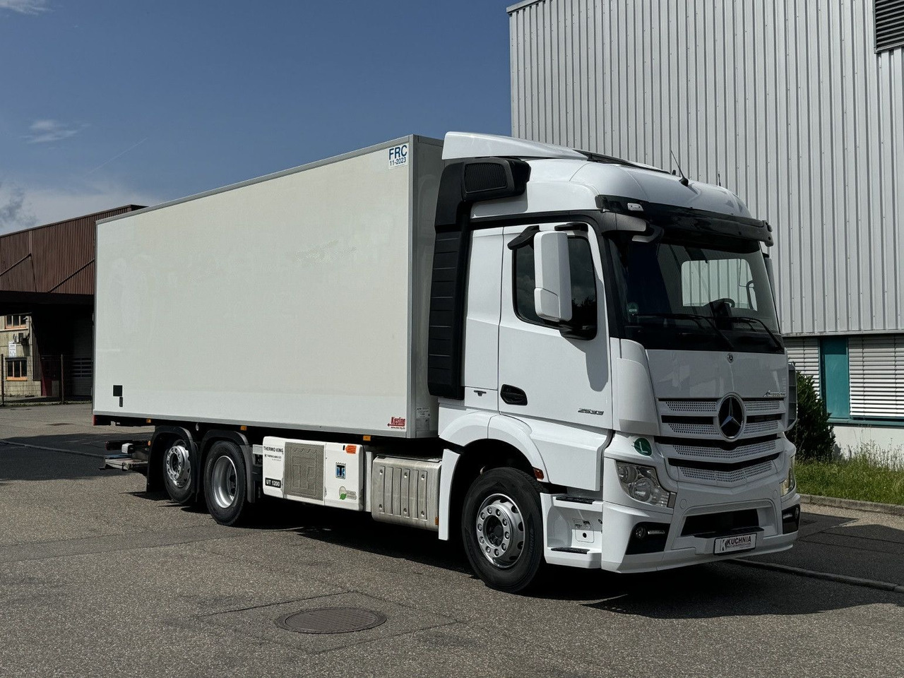 Mercedes-Benz Actros 2533L Tiefkühl 5-Fleisch-Rohrbahnen TKing - Refrigeraattori kuorma-auto: kuva Mercedes-Benz Actros 2533L Tiefkühl 5-Fleisch-Rohrbahnen TKing - Refrigeraattori kuorma-auto Mercedes-Benz Actros 2533L Tiefkühl 5-Fleisch-Rohrbahnen TKing - Refrigeraattori kuorma-auto: kuva Mercedes-Benz Actros 2533L Tiefkühl 5-Fleisch-Rohrbahnen TKing - Refrigeraattori kuorma-auto
