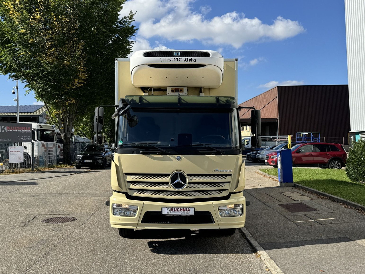 Mercedes-Benz Atego 1323L 4-Fleisch-Rohrbahnen TK T600R ATM - Refrigeraattori kuorma-auto: kuva Mercedes-Benz Atego 1323L 4-Fleisch-Rohrbahnen TK T600R ATM - Refrigeraattori kuorma-auto Mercedes-Benz Atego 1323L 4-Fleisch-Rohrbahnen TK T600R ATM - Refrigeraattori kuorma-auto: kuva Mercedes-Benz Atego 1323L 4-Fleisch-Rohrbahnen TK T600R ATM - Refrigeraattori kuorma-auto