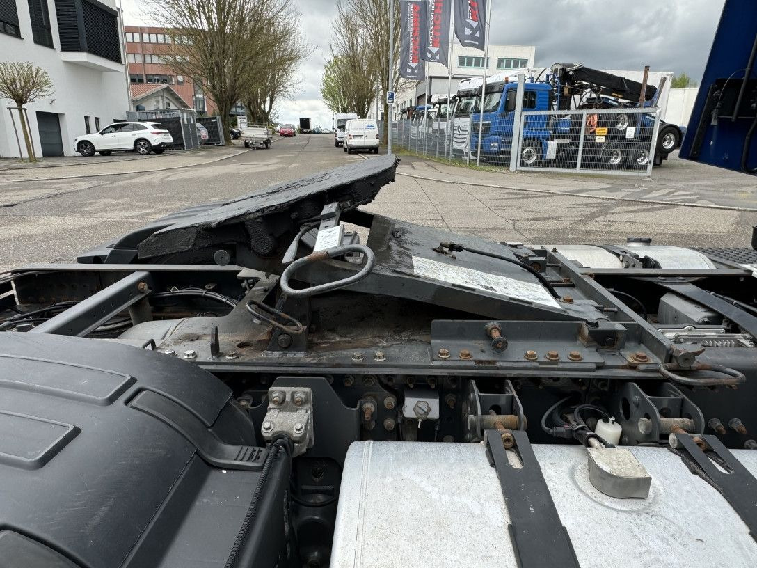 Renault T460 S-Cab X-Low 2-Tanks Hubsattel Standklima - Vetopöytäauto: kuva Renault T460 S-Cab X-Low 2-Tanks Hubsattel Standklima - Vetopöytäauto Renault T460 S-Cab X-Low 2-Tanks Hubsattel Standklima - Vetopöytäauto: kuva Renault T460 S-Cab X-Low 2-Tanks Hubsattel Standklima - Vetopöytäauto