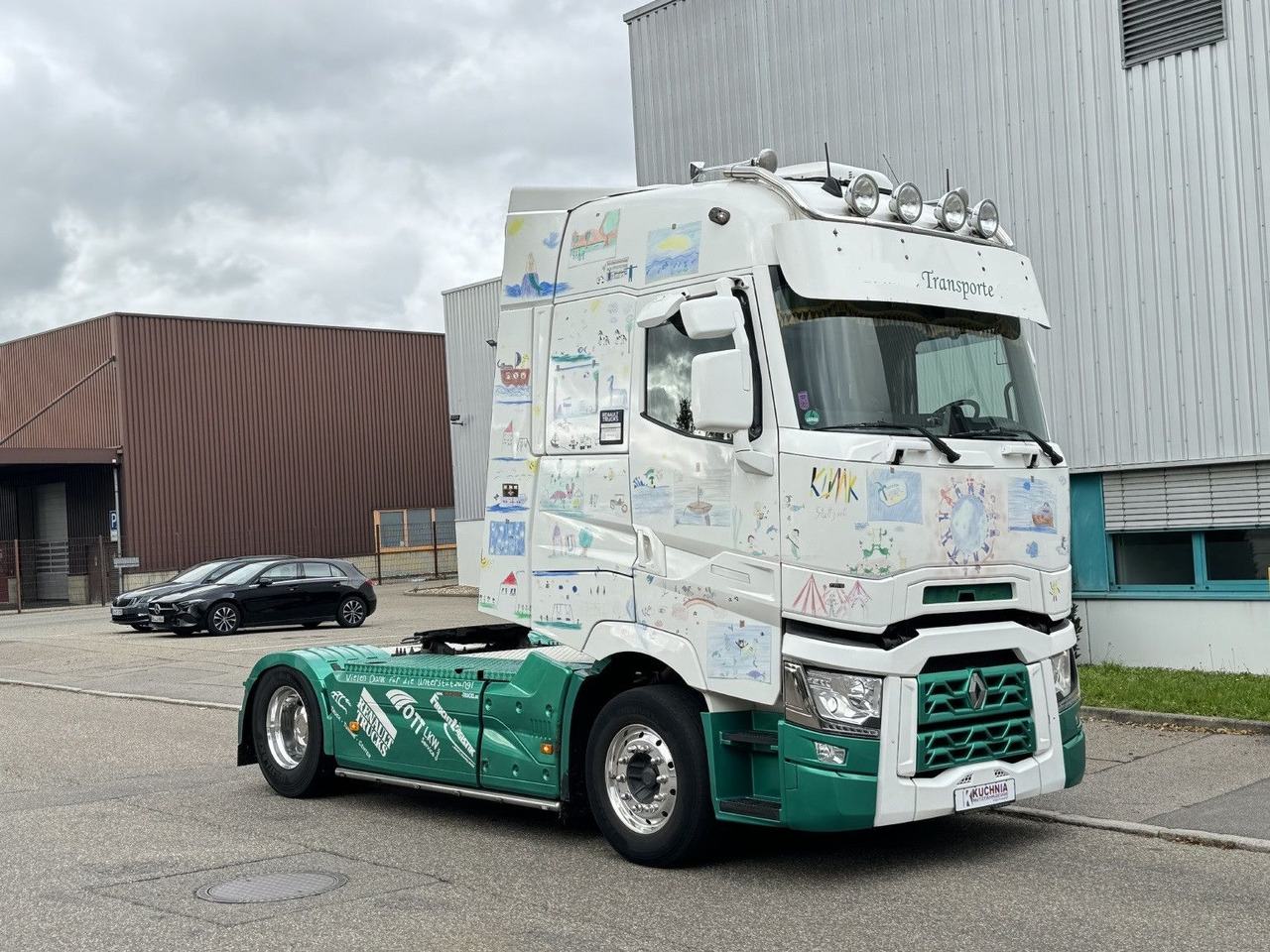 Renault T520 HIGHCAB Comfort 2-Tanks Retarder Airbrush - Vetopöytäauto: kuva  Renault T520 HIGHCAB Comfort 2-Tanks Retarder Airbrush - Vetopöytäauto Renault T520 HIGHCAB Comfort 2-Tanks Retarder Airbrush - Vetopöytäauto: kuva  Renault T520 HIGHCAB Comfort 2-Tanks Retarder Airbrush - Vetopöytäauto