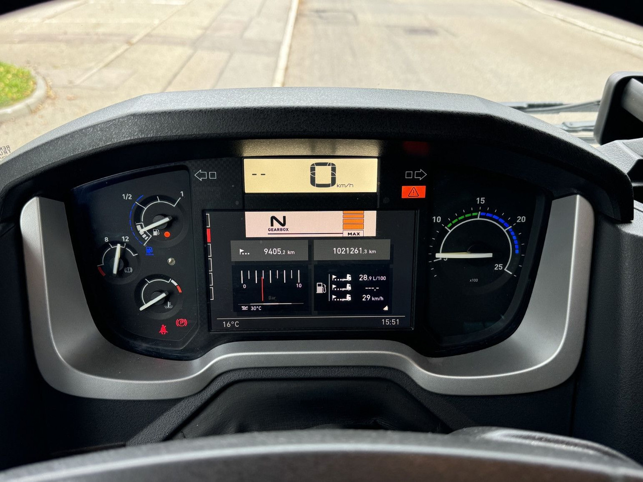 Leasing  Renault T520 HIGHCAB Comfort 2-Tanks Retarder Airbrush Renault T520 HIGHCAB Comfort 2-Tanks Retarder Airbrush: kuva Leasing  Renault T520 HIGHCAB Comfort 2-Tanks Retarder Airbrush Renault T520 HIGHCAB Comfort 2-Tanks Retarder Airbrush