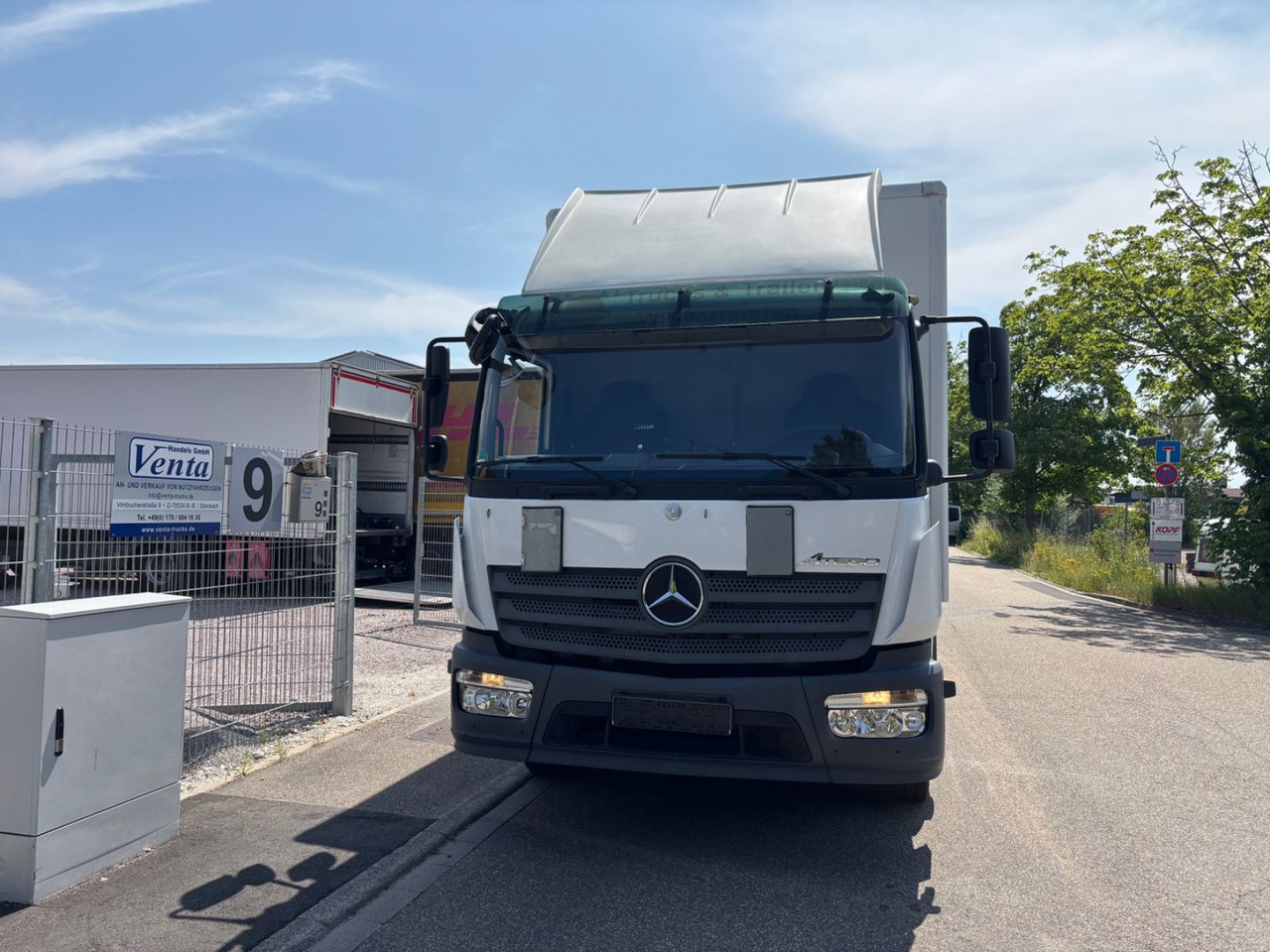 Mercedes-Benz Atego III 1227L, Euro-6 Klima, LBW - Umpikori kuorma-auto: kuva Mercedes-Benz Atego III 1227L, Euro-6 Klima, LBW - Umpikori kuorma-auto Mercedes-Benz Atego III 1227L, Euro-6 Klima, LBW - Umpikori kuorma-auto: kuva Mercedes-Benz Atego III 1227L, Euro-6 Klima, LBW - Umpikori kuorma-auto