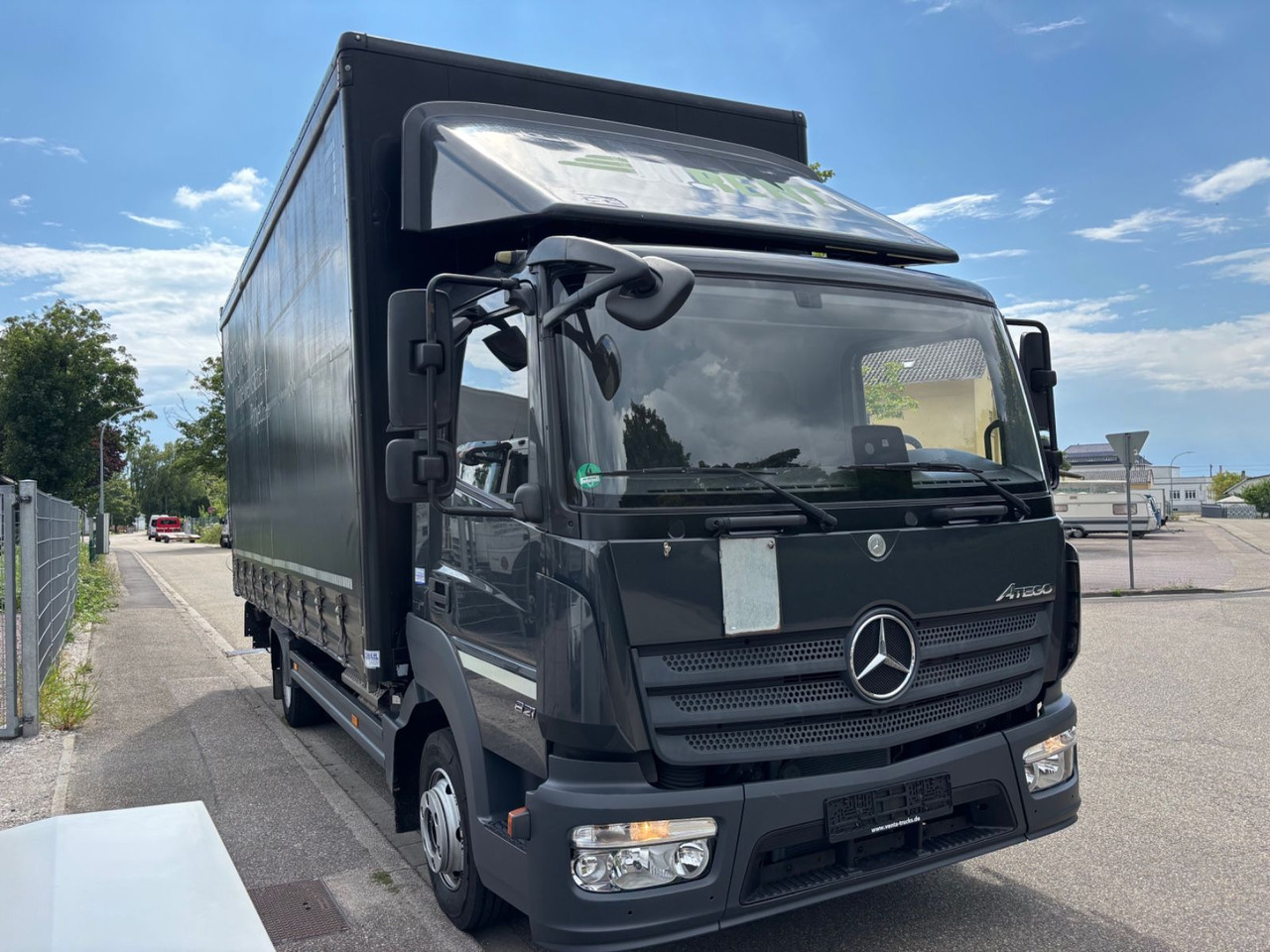 Mercedes-Benz Atego III, E6, Klima, LBW 1,5t., Schiebeplane r - Umpikori kuorma-auto: kuva Mercedes-Benz Atego III, E6, Klima, LBW 1,5t., Schiebeplane r - Umpikori kuorma-auto Mercedes-Benz Atego III, E6, Klima, LBW 1,5t., Schiebeplane r - Umpikori kuorma-auto: kuva Mercedes-Benz Atego III, E6, Klima, LBW 1,5t., Schiebeplane r - Umpikori kuorma-auto