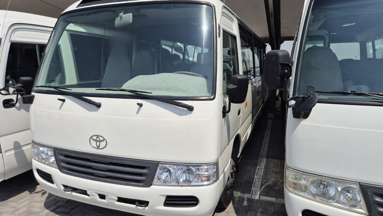 TOYOTA Coaster ... 30 places ... Climatisé - Minibussi, Pikkubussi: kuva TOYOTA Coaster ... 30 places ... Climatisé - Minibussi, Pikkubussi TOYOTA Coaster ... 30 places ... Climatisé - Minibussi, Pikkubussi: kuva TOYOTA Coaster ... 30 places ... Climatisé - Minibussi, Pikkubussi