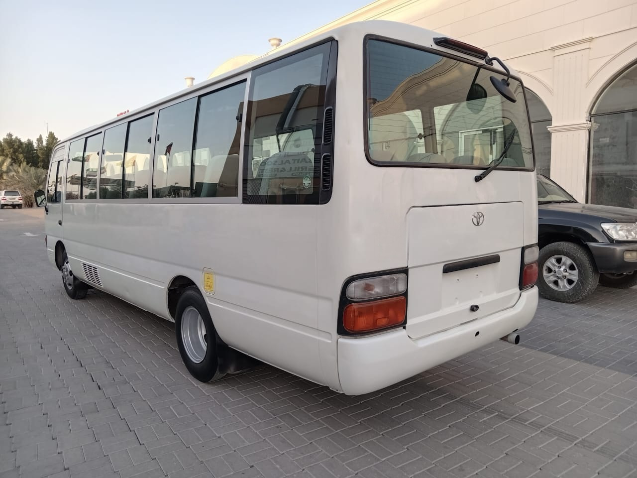 TOYOTA Coaster ... 30 places - diesel - climatisé ... BELGIQUE.. - Minibussi, Pikkubussi: kuva TOYOTA Coaster ... 30 places - diesel - climatisé ... BELGIQUE.. - Minibussi, Pikkubussi TOYOTA Coaster ... 30 places - diesel - climatisé ... BELGIQUE.. - Minibussi, Pikkubussi: kuva TOYOTA Coaster ... 30 places - diesel - climatisé ... BELGIQUE.. - Minibussi, Pikkubussi